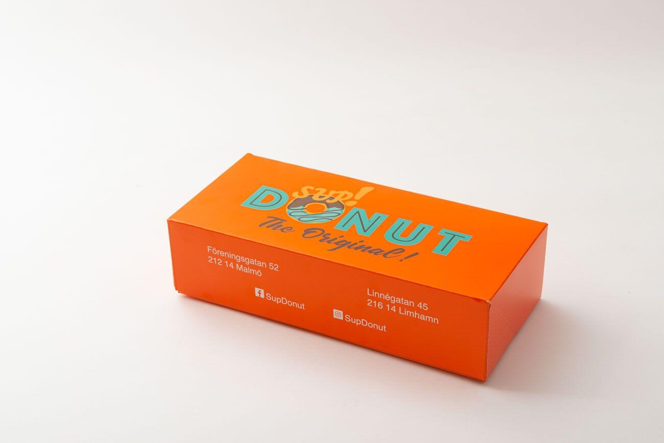 pomarańczowe opakowanie cukiernicze